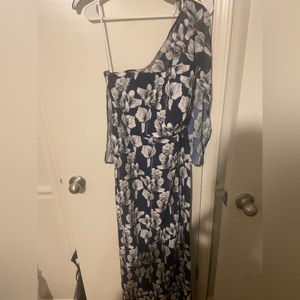 Kay Unger One Shoulder Cape Printed Chiffon Gown